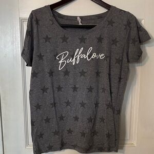 Buffalove Gray Star Print Tee